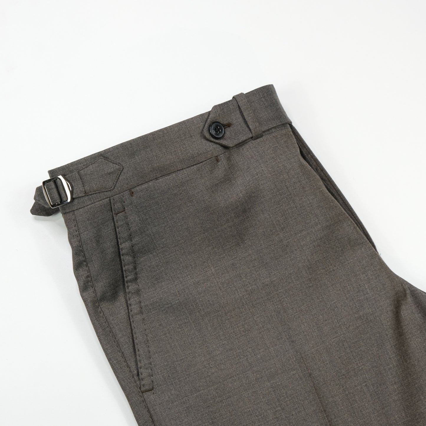 Pantalone con fibbie laterali taglia 48/50